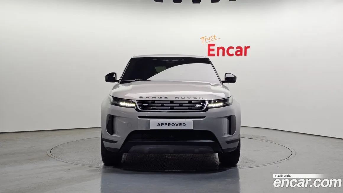 Land Rover Range Rover Evoque — фото 8