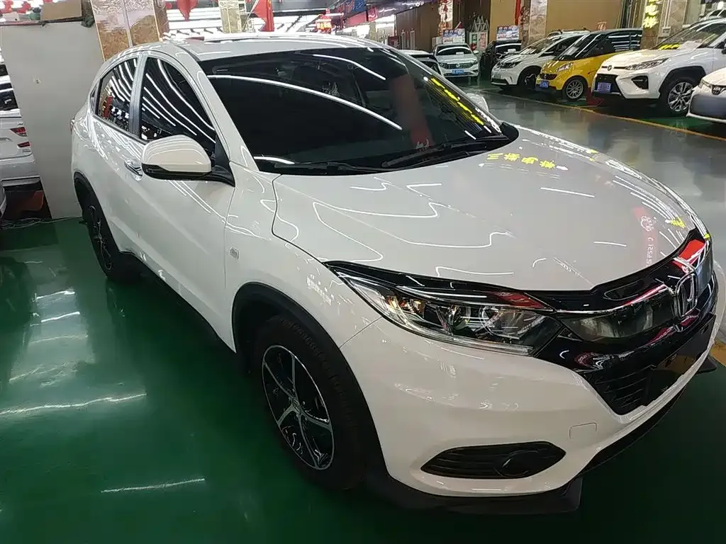 Honda Vezel — фото 4