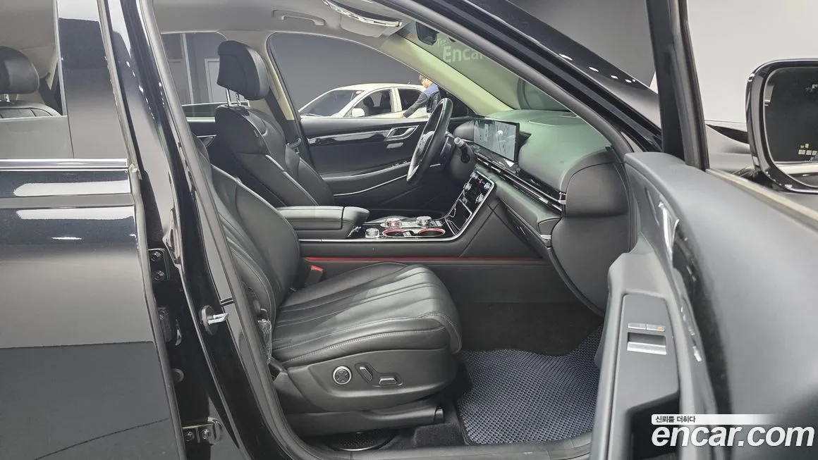 Genesis GV80 — фото 10