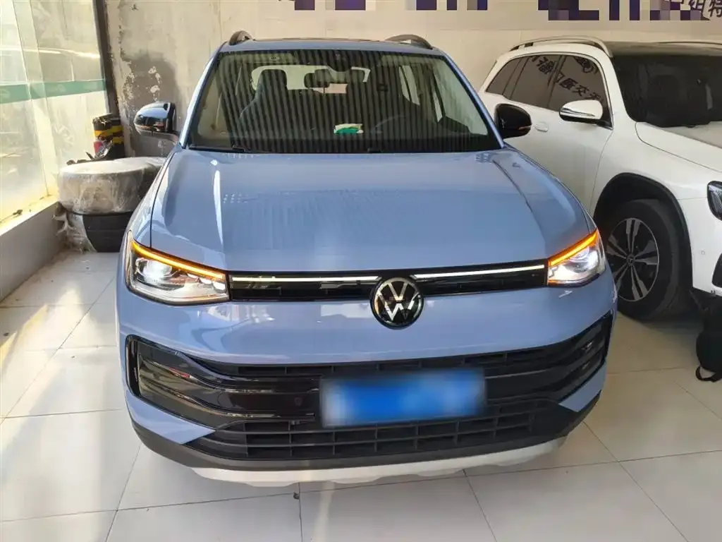 Volkswagen Tharu — фото 3
