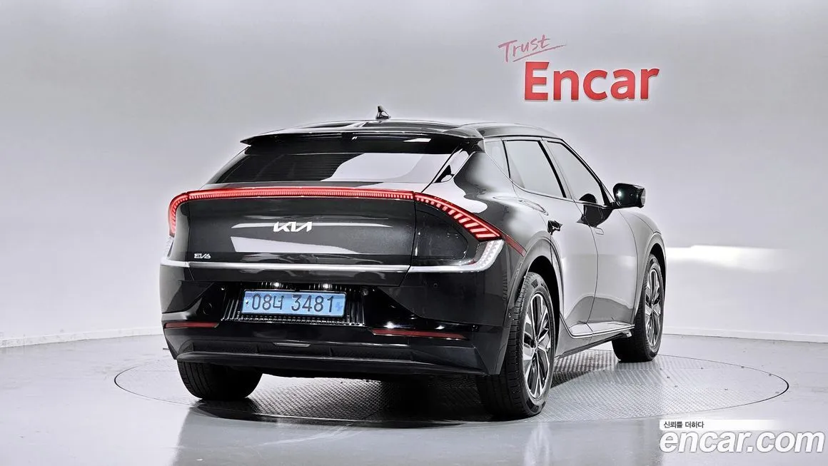 Kia EV6 — фото 2