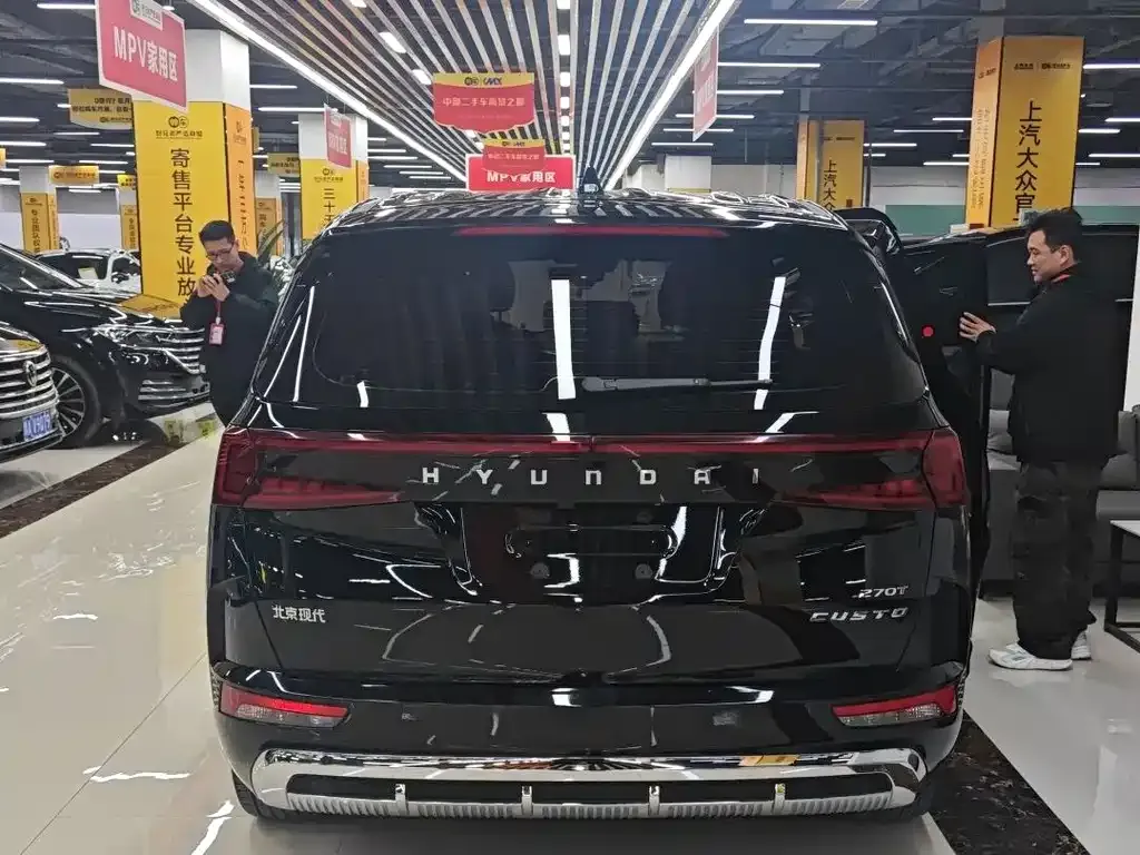 Hyundai Custo — фото 4