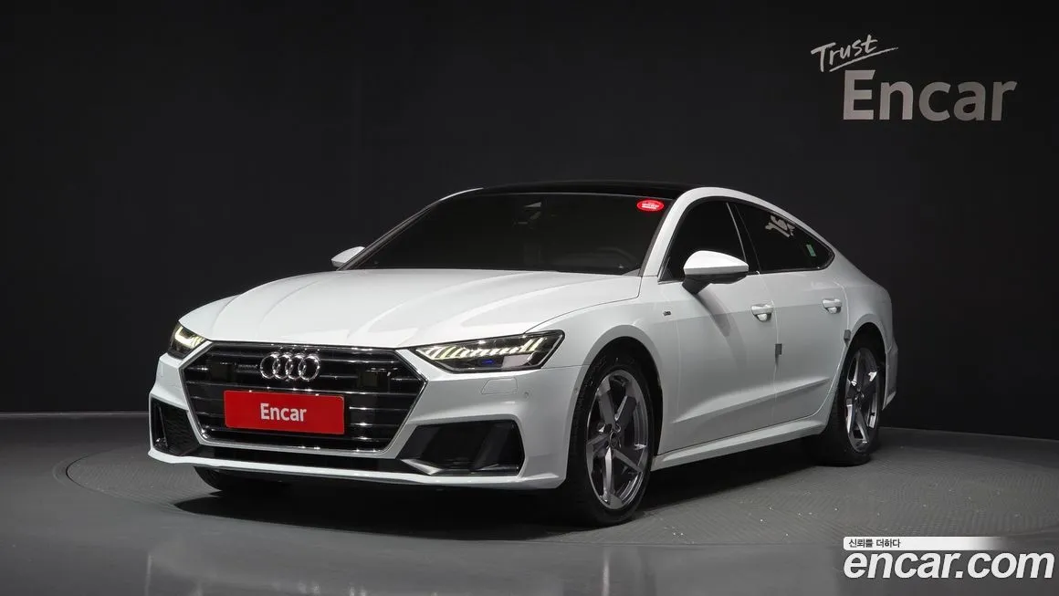 Audi A7 — фото 1