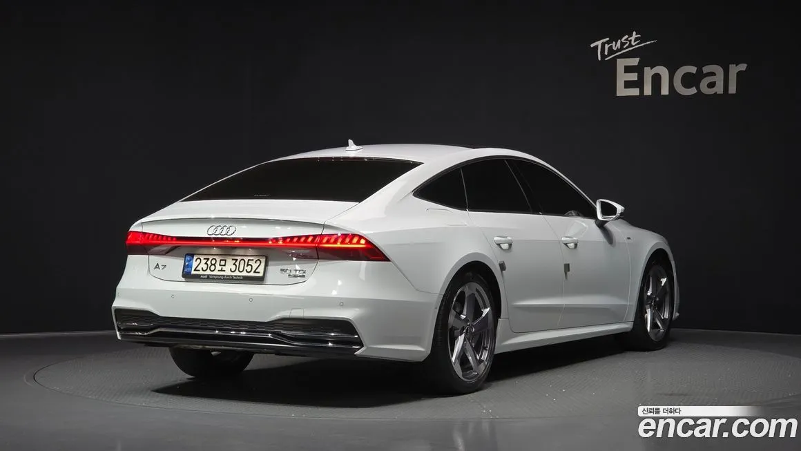 Audi A7 — фото 2
