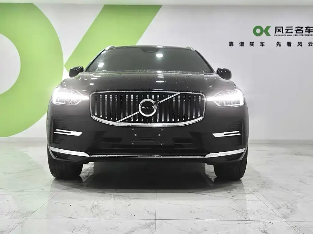 Volvo XC60 — фото 2