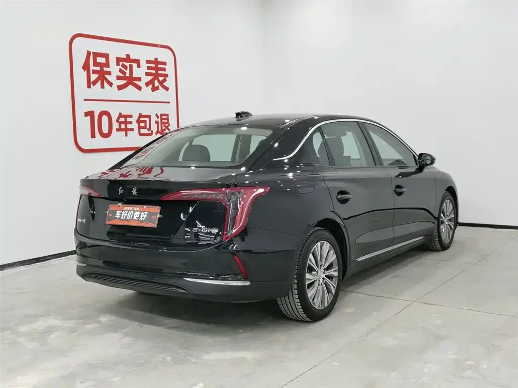 Hongqi E-QM5 — фото 2