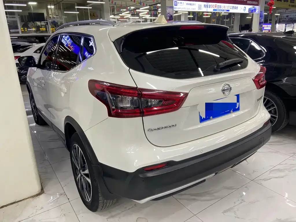 Nissan Qashqai — фото 6