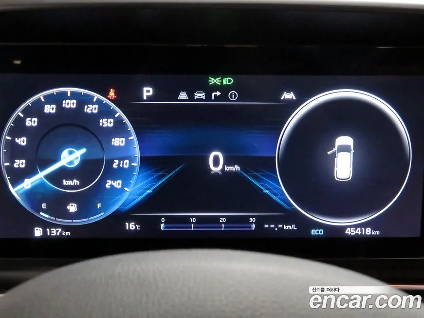 Kia Carnival — фото 10