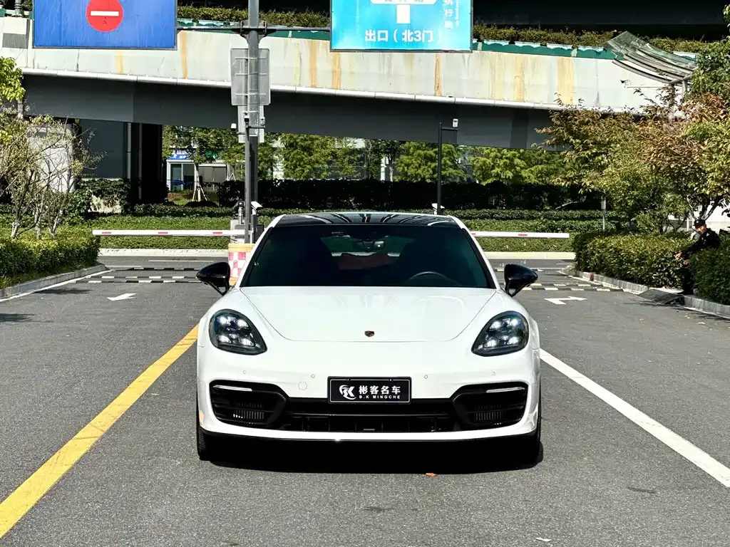 Porsche Panamera — фото 2