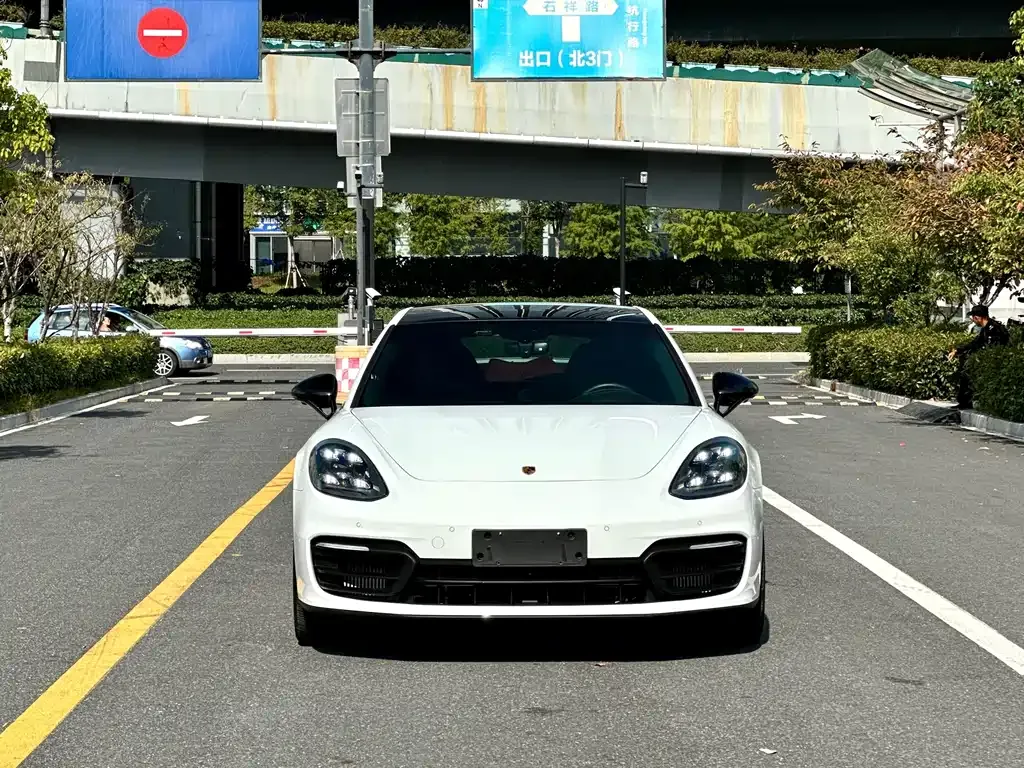 Porsche Panamera — фото 3