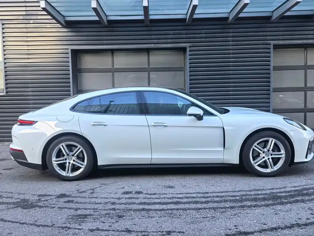 Porsche Panamera — фото 4