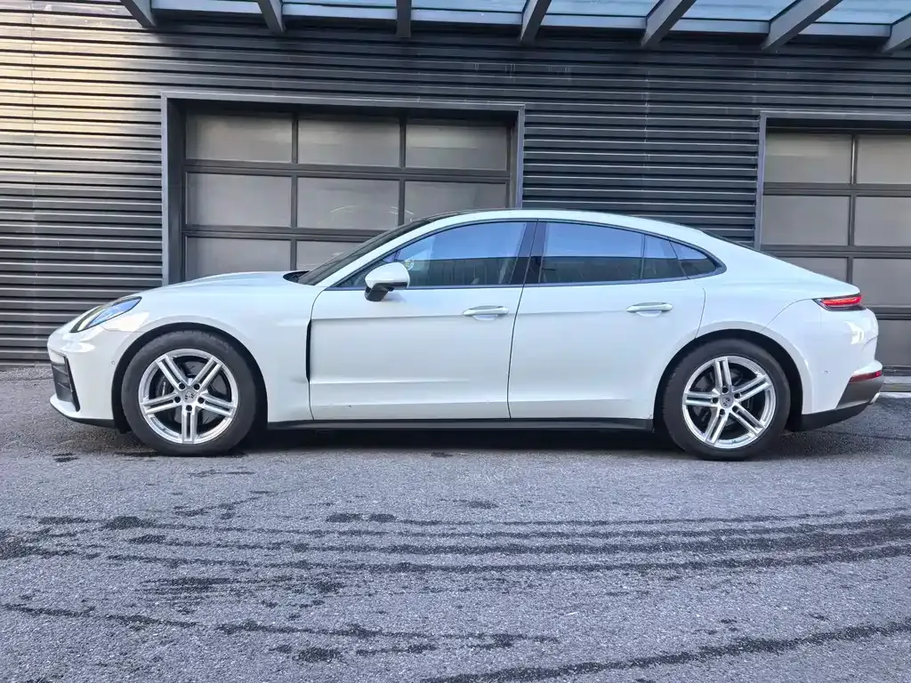 Porsche Panamera — фото 5