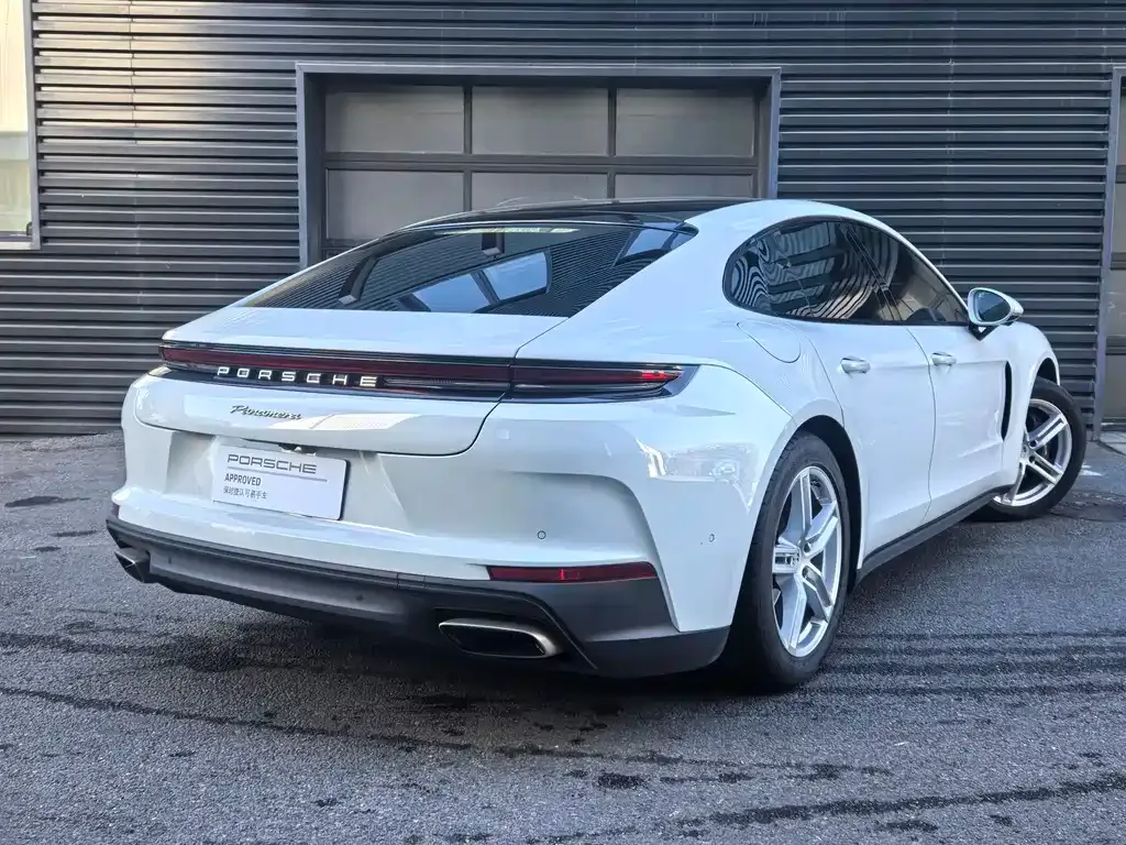 Porsche Panamera — фото 6