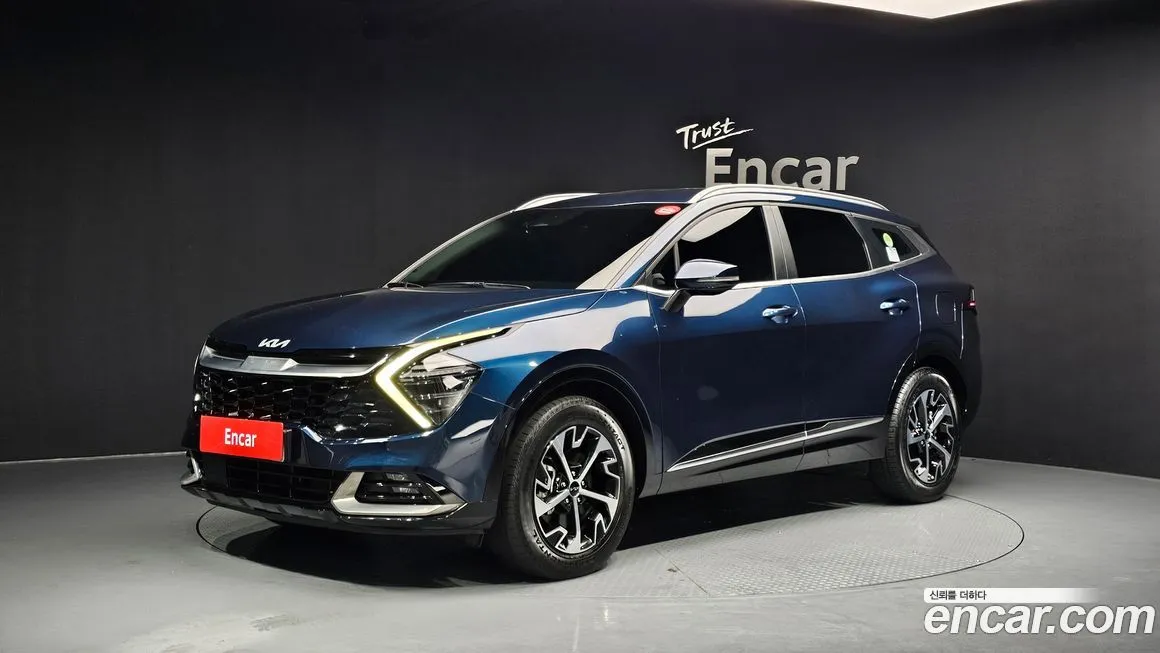 Kia Sportage — фото 1