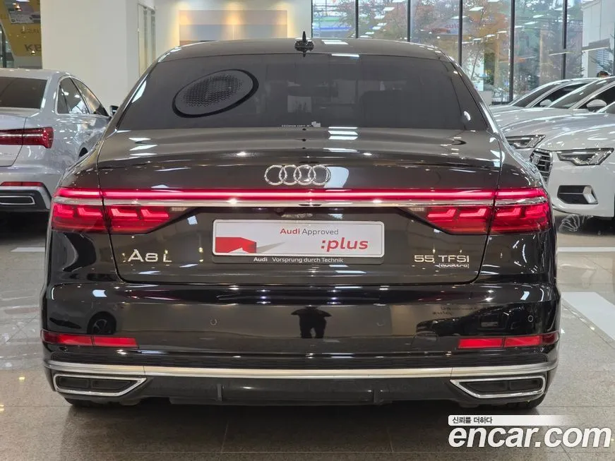 Audi A8 — фото 4