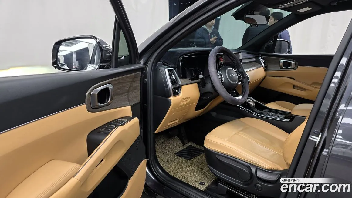 Kia Sorento — фото 10