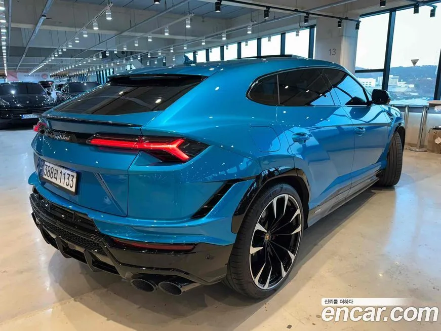Lamborghini Urus — фото 4