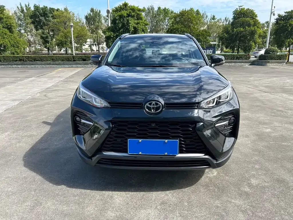 Toyota Wildlander — фото 2