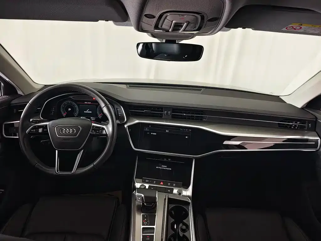 Audi A6L — фото 6
