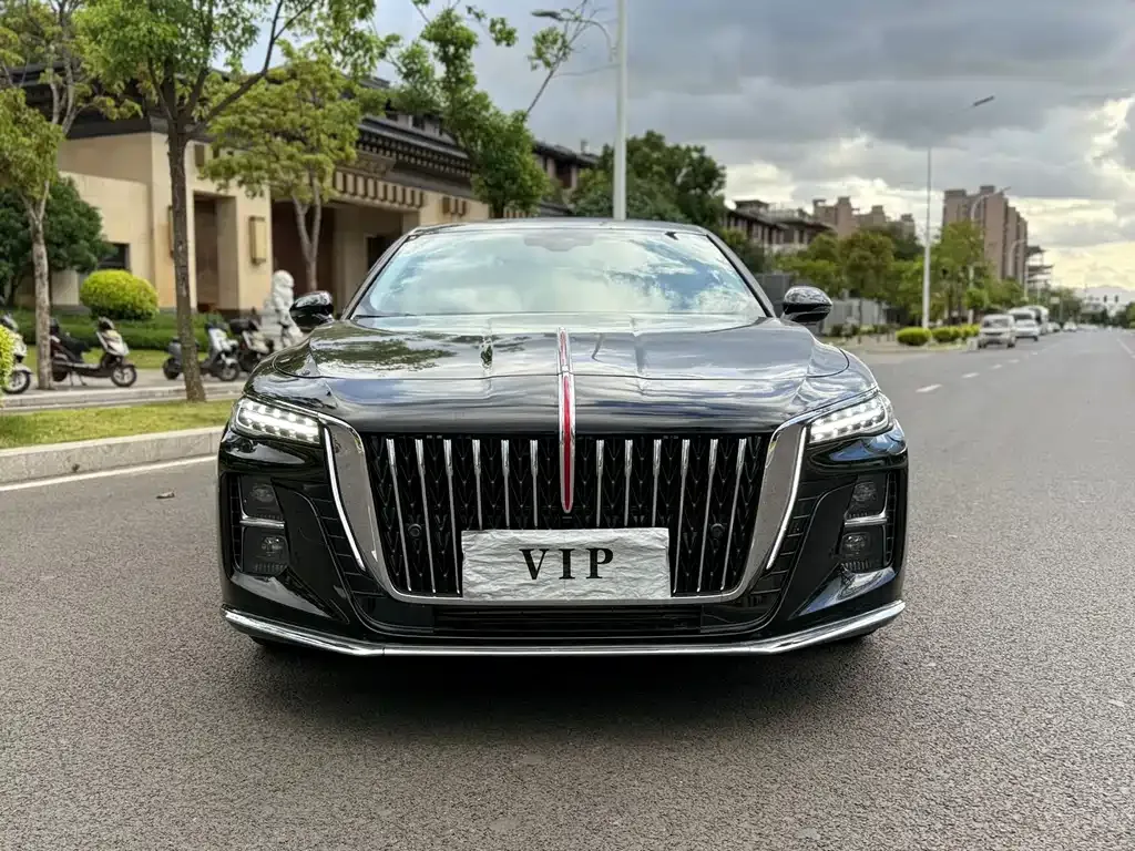 Hongqi H5 — фото 2