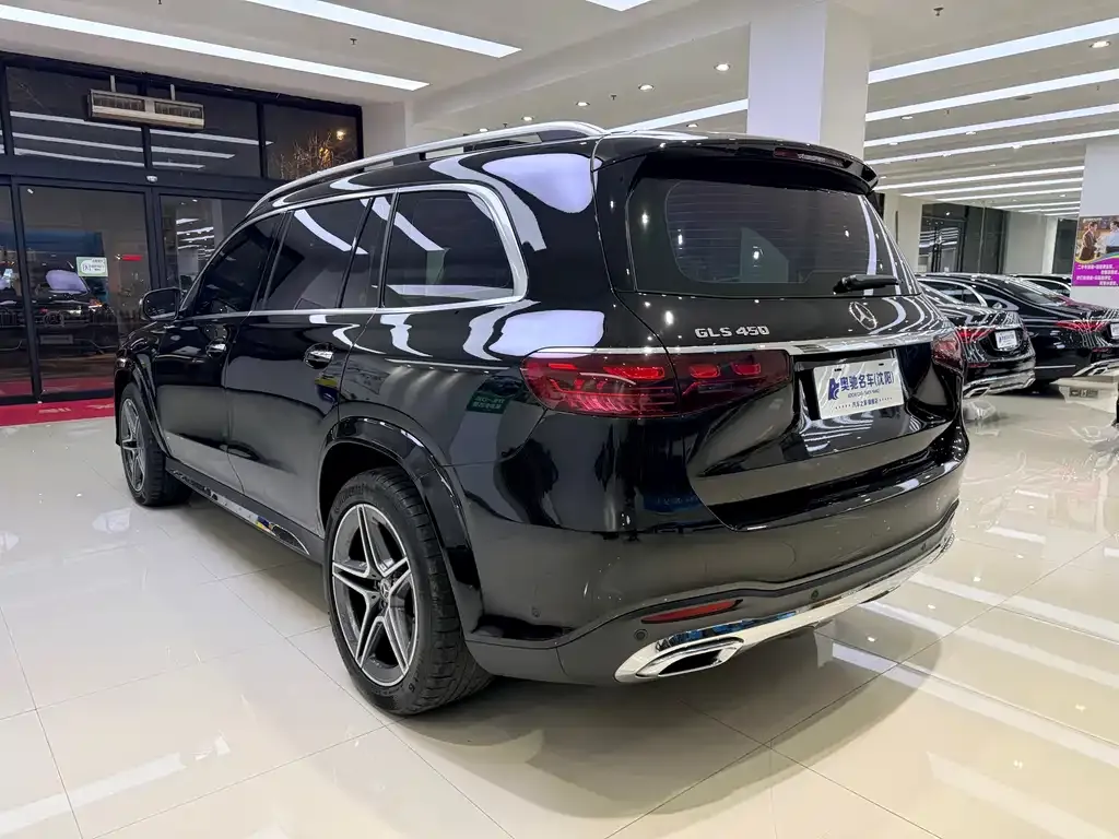 Mercedes-Benz GLS — фото 4