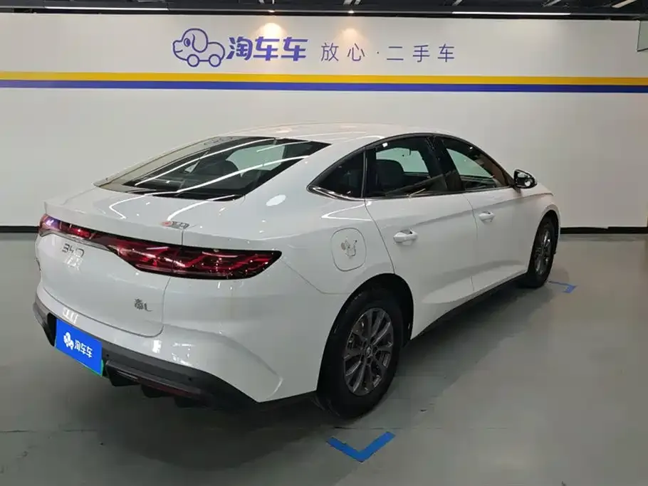 BYD Qin L — фото 3
