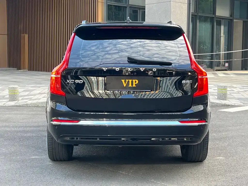Volvo XC90 — фото 6
