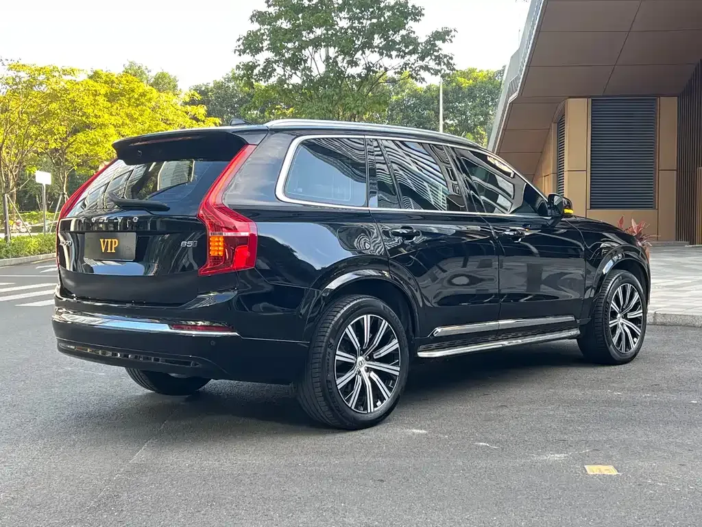 Volvo XC90 — фото 7