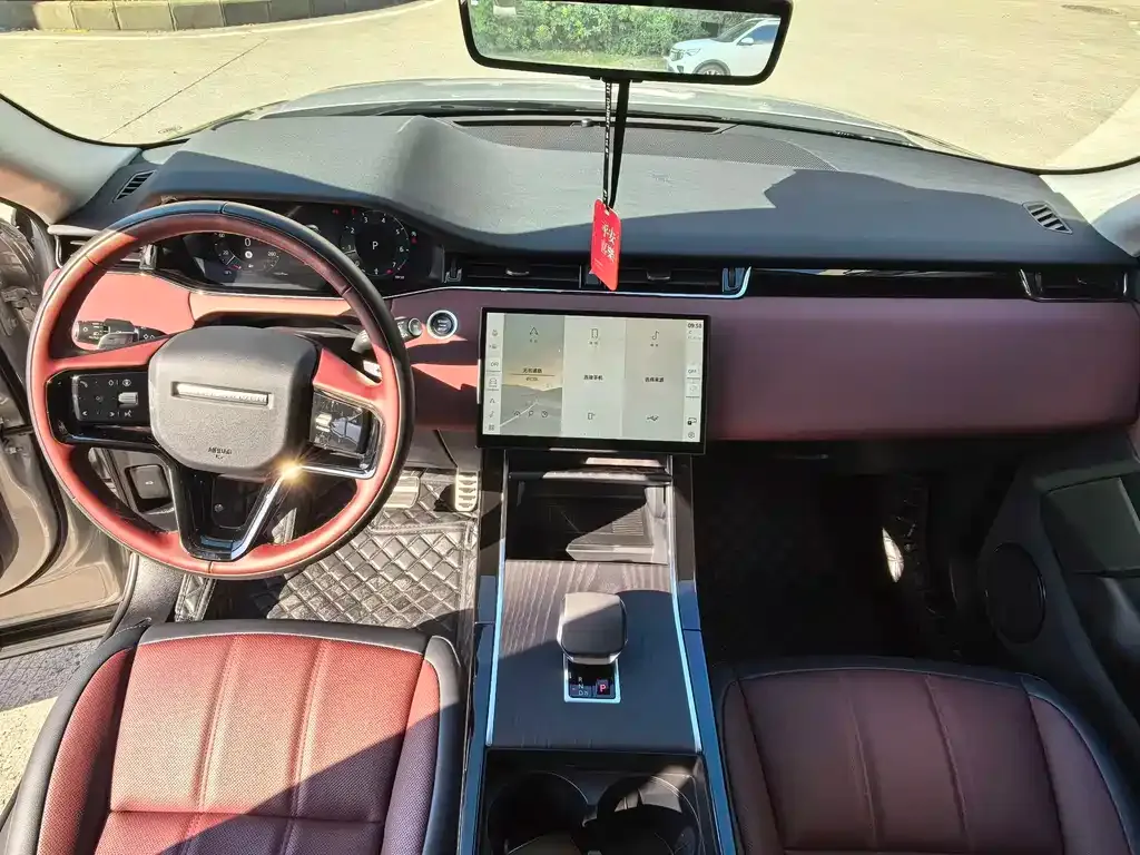 Land Rover Evoque — фото 7