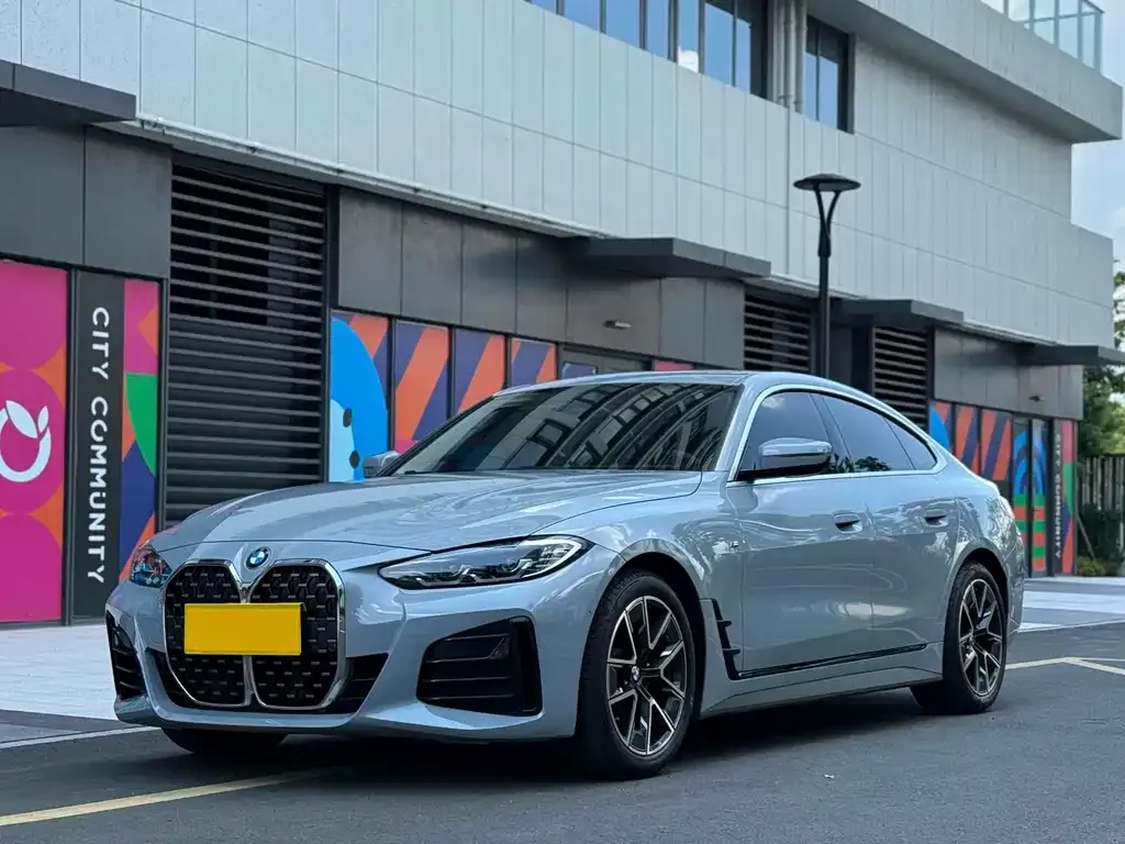 BMW 4 Series — фото 1