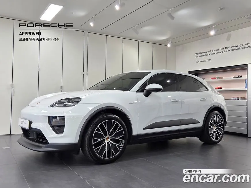 Porsche Macan — фото 1