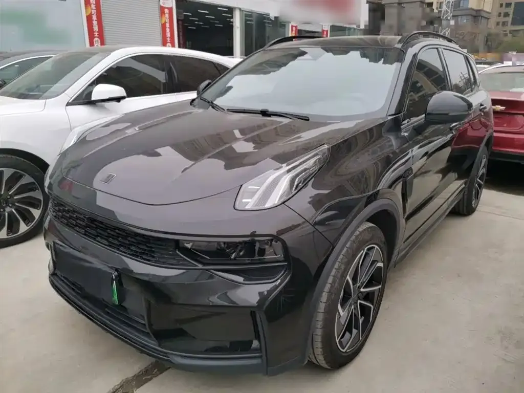 Lynk & Co 01 EM-P — фото 2