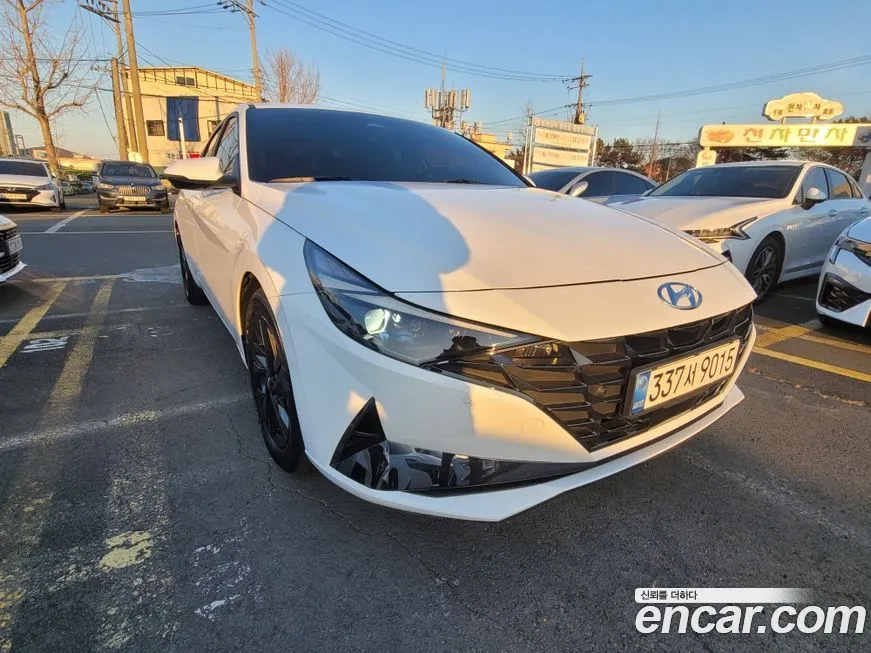 Hyundai AVANTE — фото 2