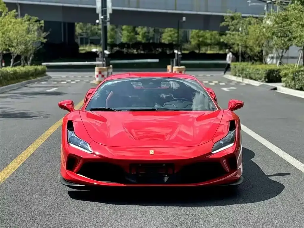 Ferrari F8 — фото 2
