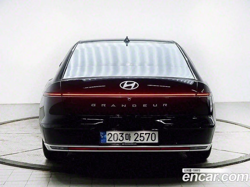 Hyundai Grandeur — фото 3