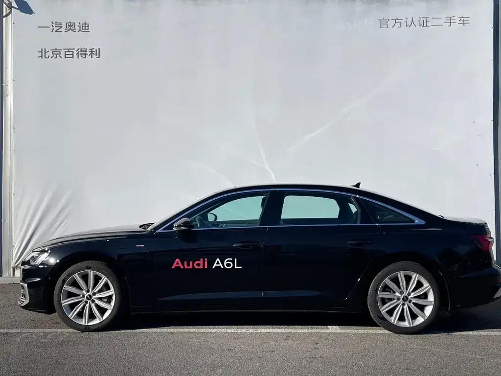 Audi A6L — фото 6