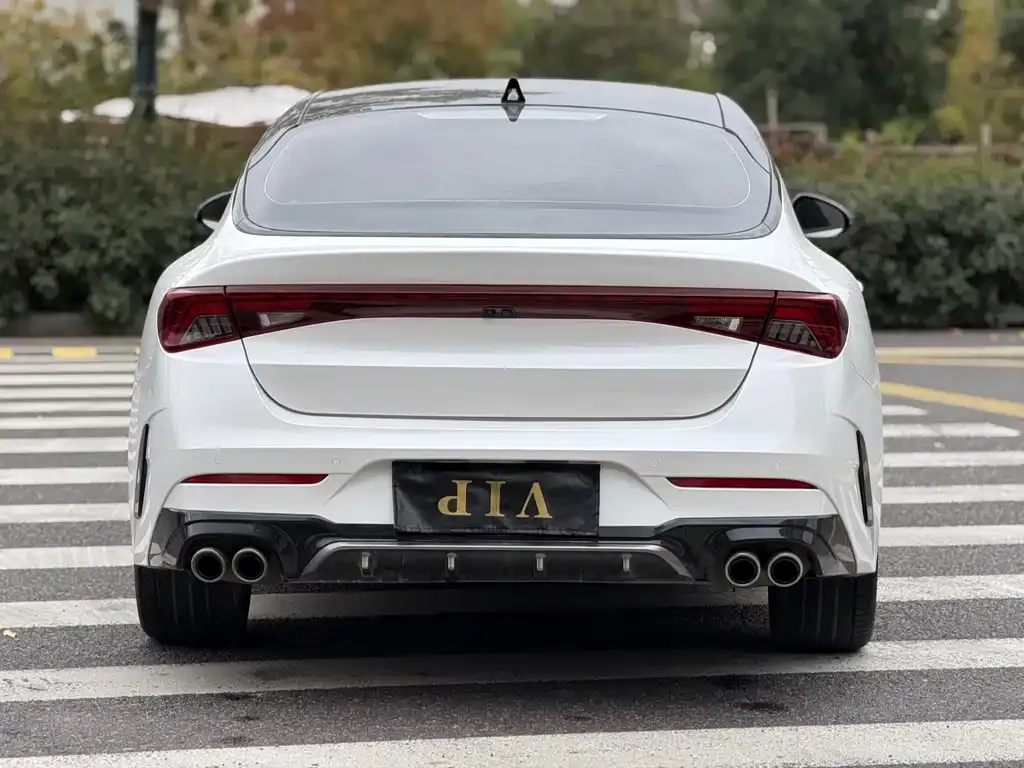Kia K5 — фото 8