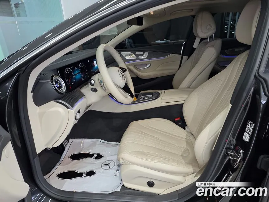 Mercedes-Benz CLS-Class — фото 10