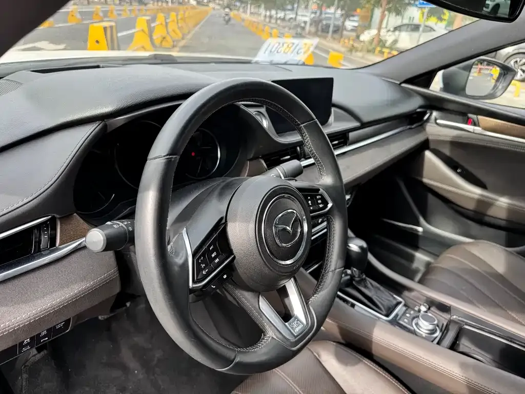Mazda Atenza — фото 10