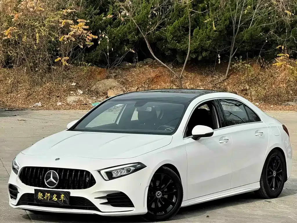 Mercedes-Benz A-Class — фото 1