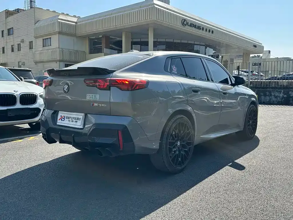 BMW X2 M35i — фото 8