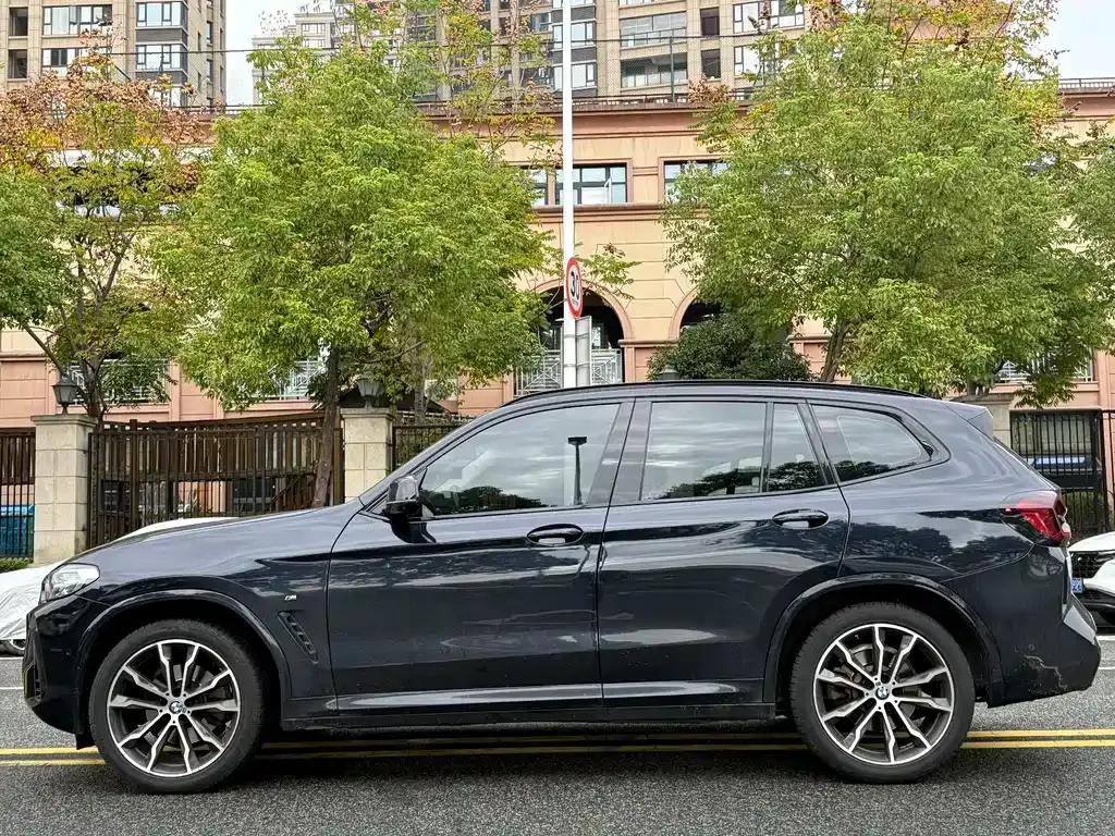BMW X3 — фото 7