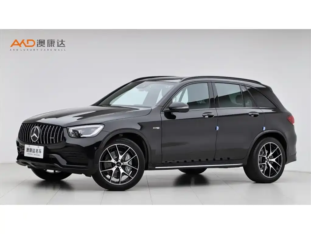Mercedes-Benz GLC AMG — фото 1