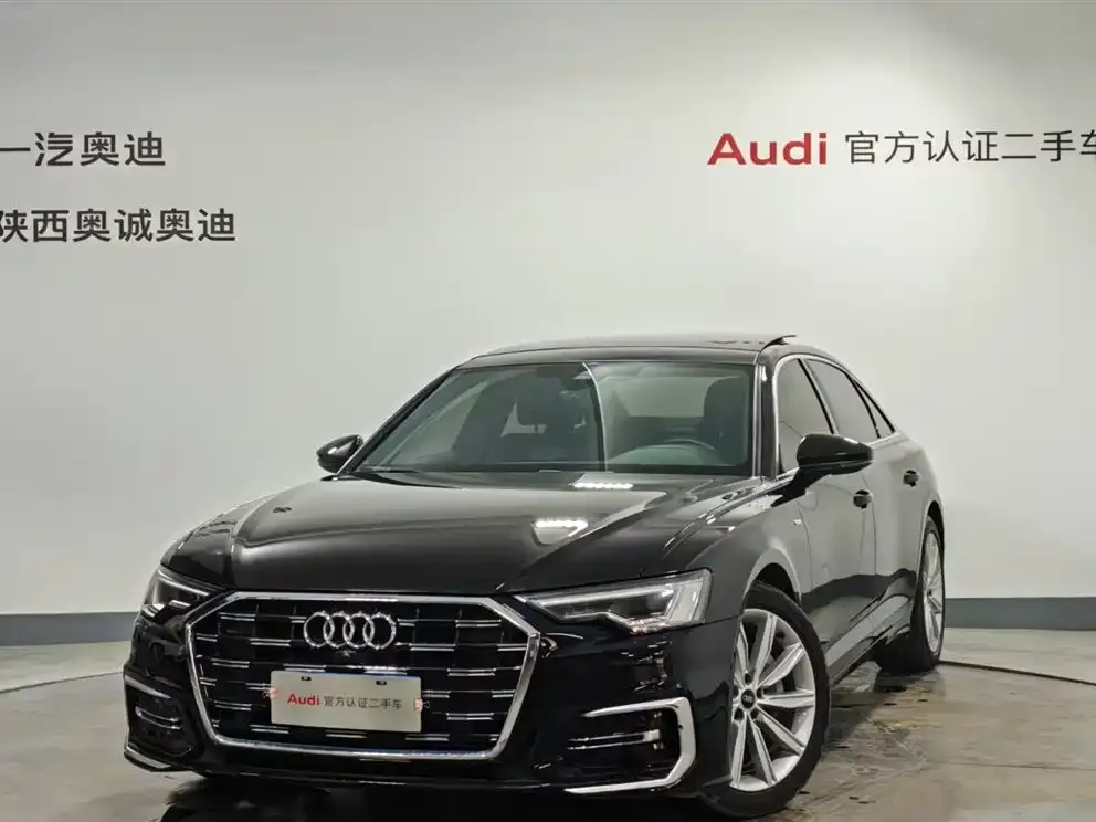 Audi A6L — фото 1