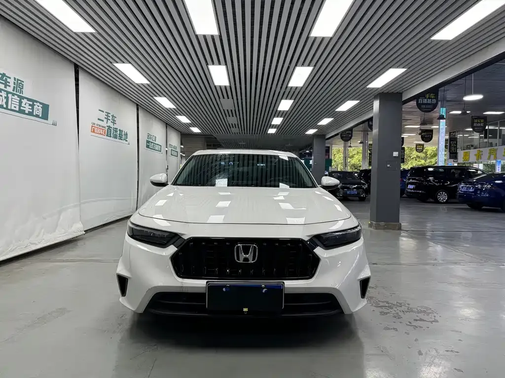 Honda Inspire — фото 2
