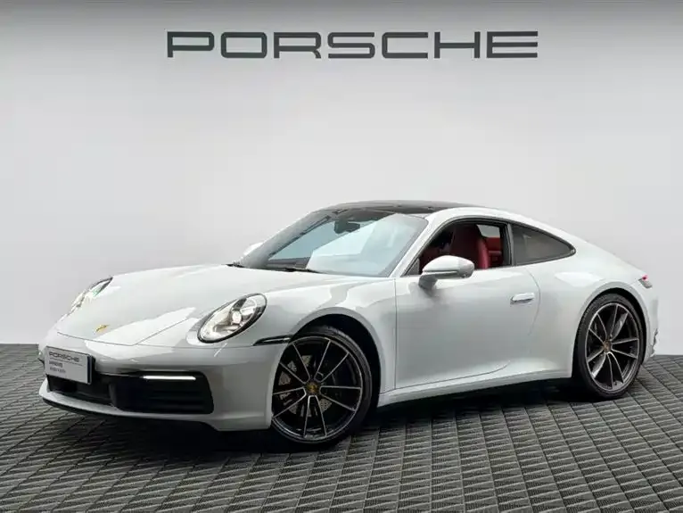 Porsche 911 — фото 1