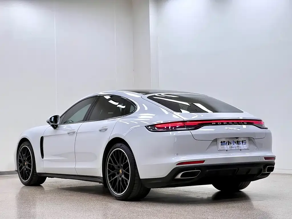 Porsche Panamera — фото 5