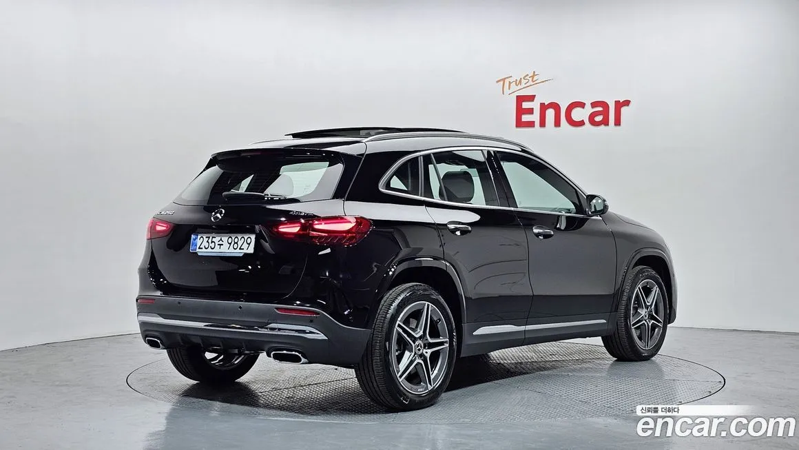 Mercedes-Benz GLA-Class — фото 2