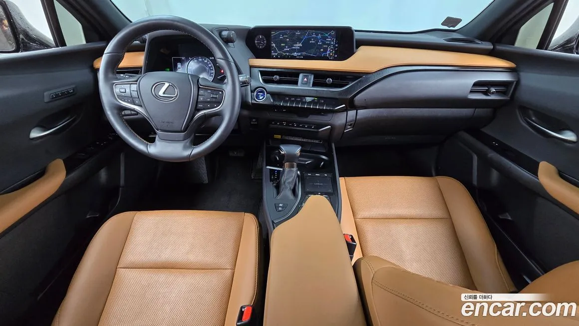 Lexus UX — фото 7