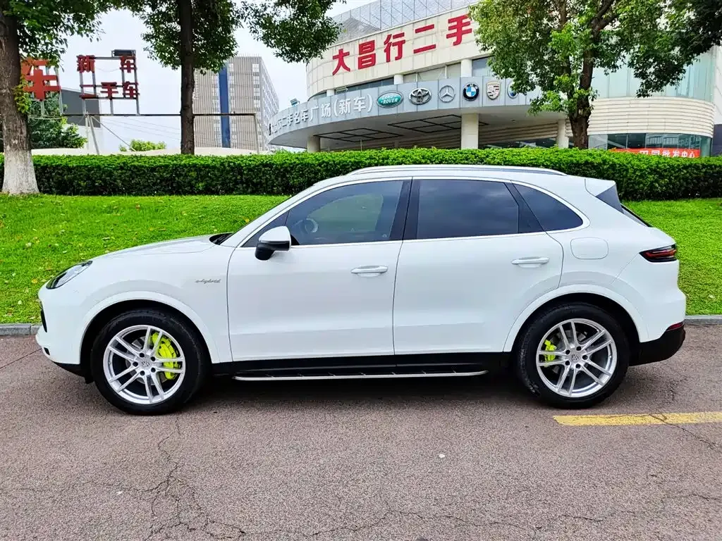 Porsche Cayenne Hybrid — фото 3